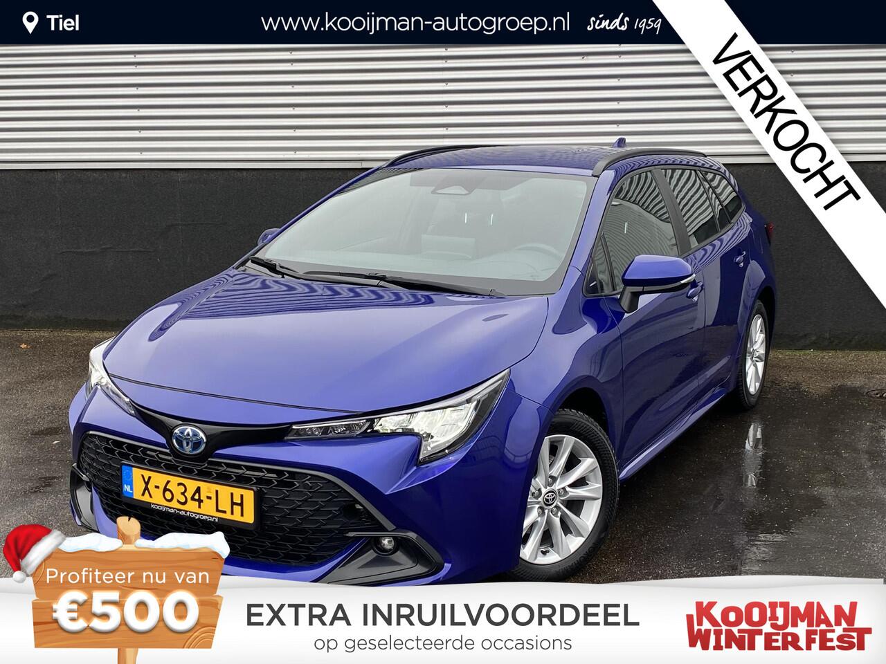 Toyota COROLLA Touring Sports Hybrid 140 Active NL Auto, boekjes compleet, navigatie Apple CarPlay/Android Auto, adaptieve cruise control, achteruitrij camera, keyless
