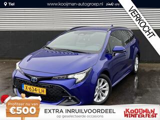 toyota-corolla-touring-sports-hybri