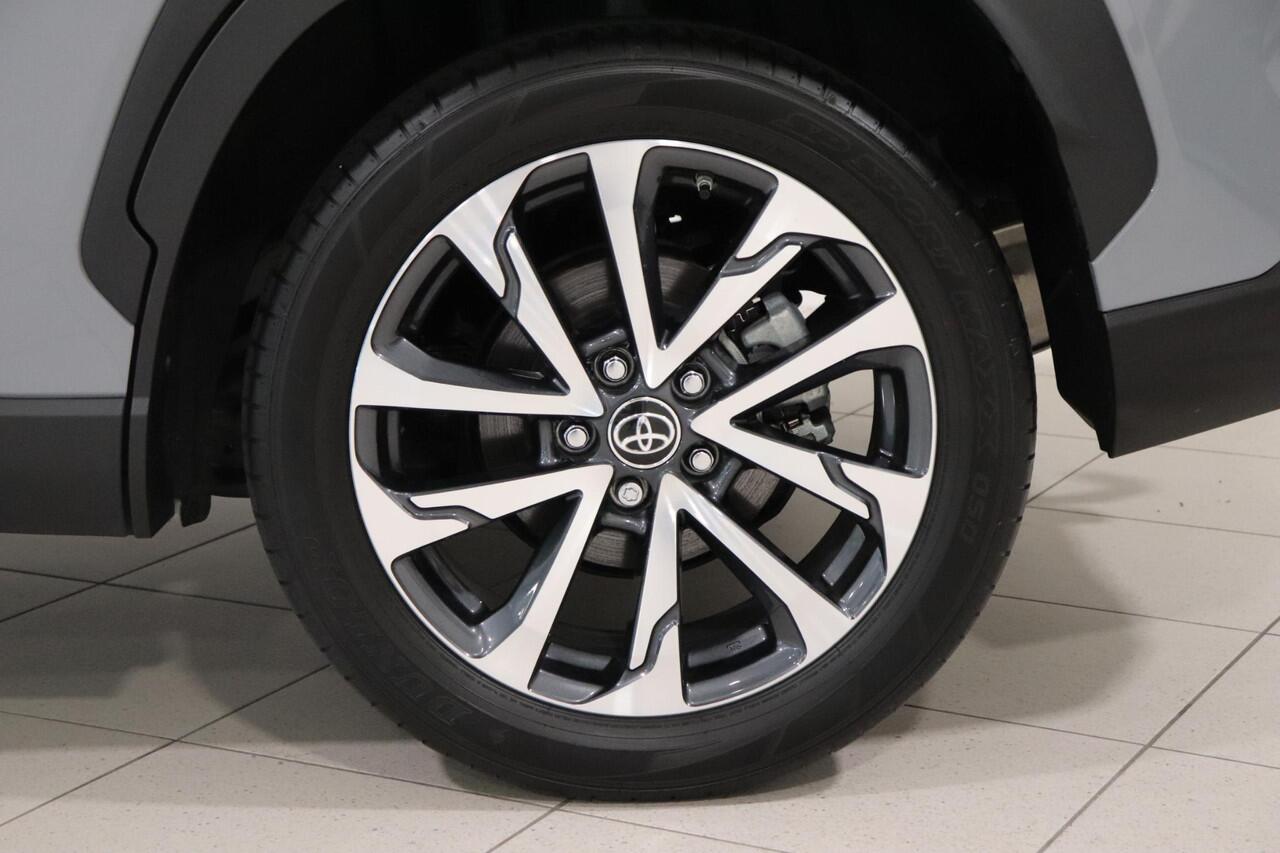 Toyota COROLLA Cross Hybrid 200 Style, Trekhaak, Navi, Apple Carplay/Android Auto, Parkeersensoren voor en achter!