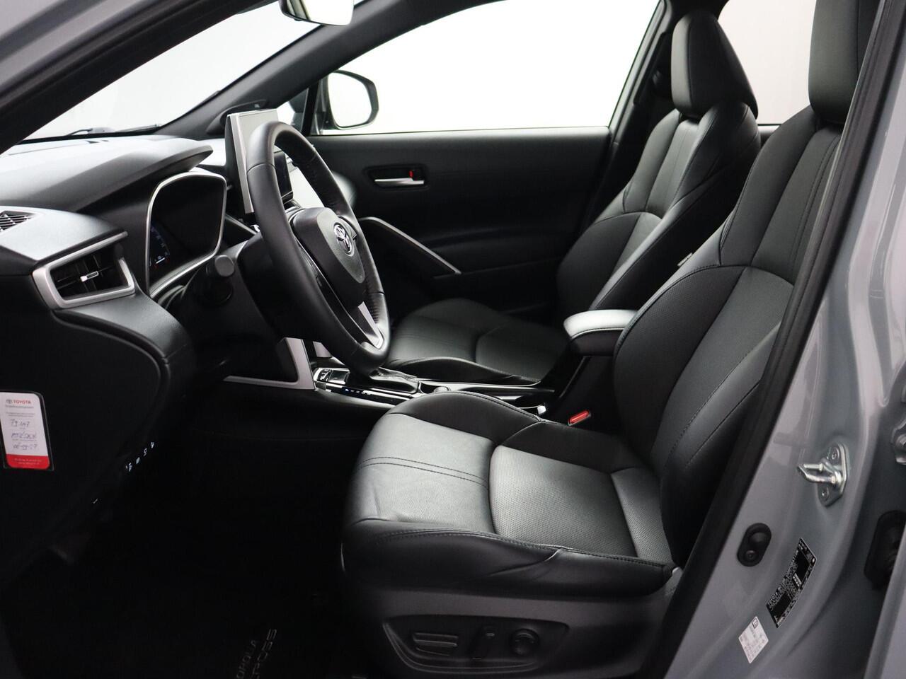 Toyota COROLLA Cross 2.0 High Power Hybrid JBL | ACC | Camera | Panoramadak!