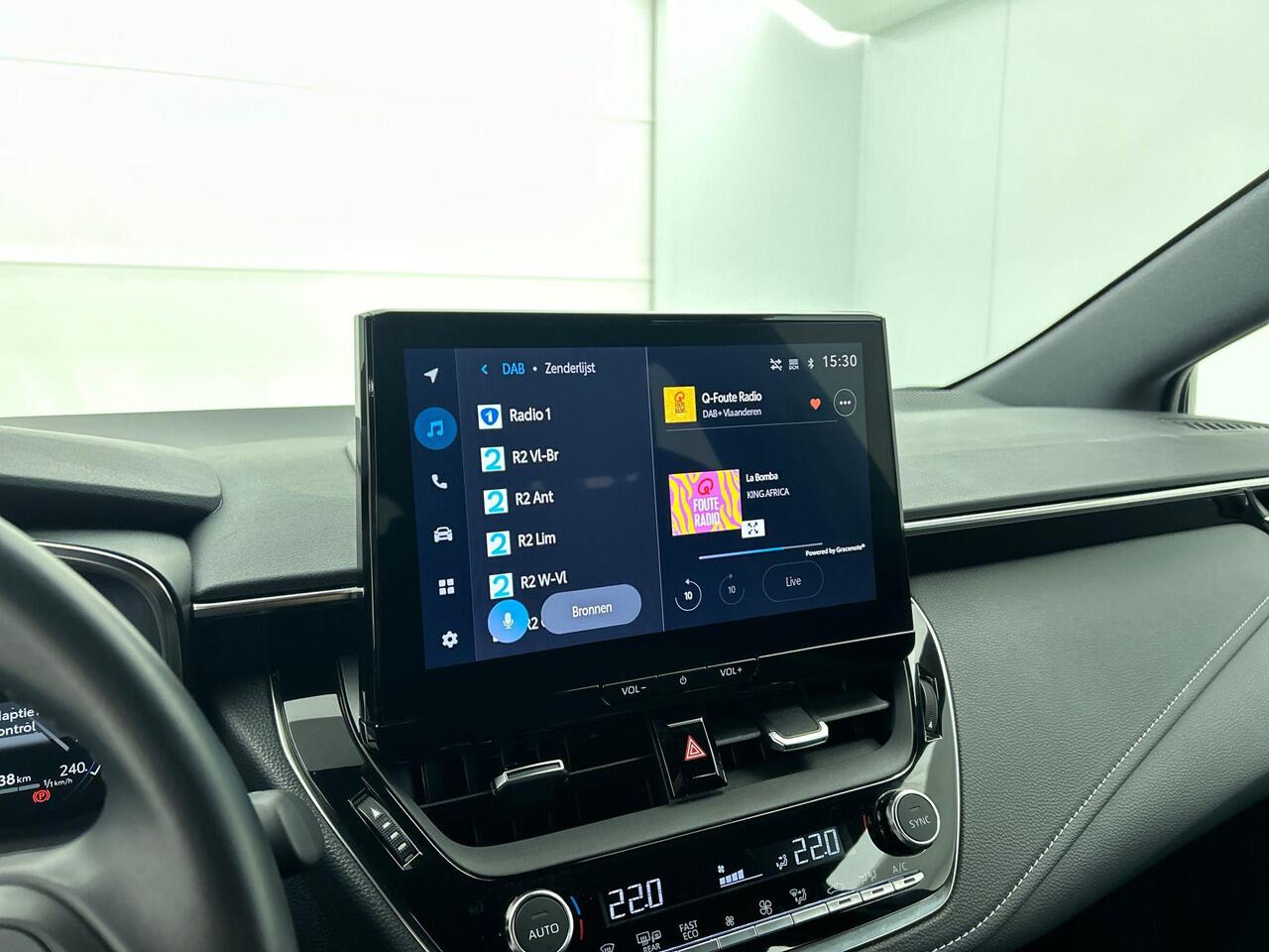 Toyota COROLLA Touring Sports 1.8 Hybrid Active Navigatie Apple Carplay/Android Auto Camera Adaptive Cruise Control Virtual Cockpit Climate Control