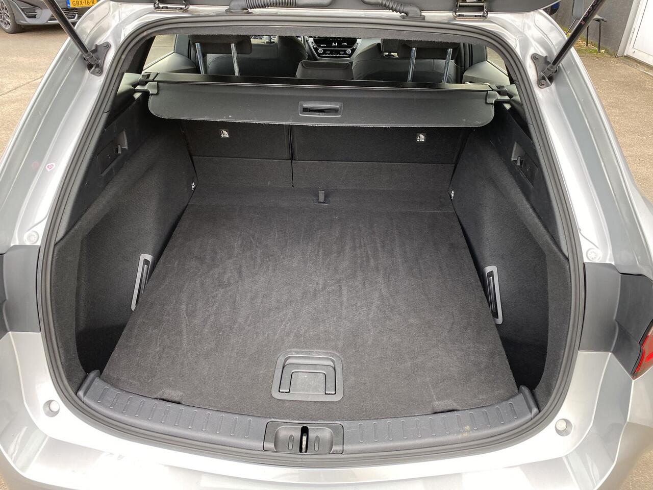 Toyota COROLLA Touring Sports Hybrid 140 Active Adaptieve cruise control, achteruitrij camera, navigatie Apple CarPlay/Android Auto, NL auto, dealer onderhouden, automaat!