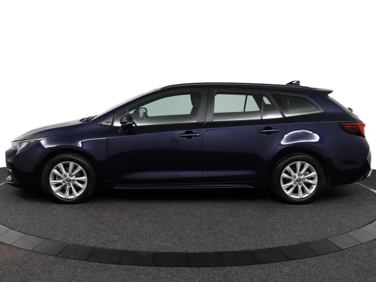 Toyota COROLLA Touring Sports Hybrid 140 Active | Apple Carplay | Toyota Safety Sense | 10 jaar garantie |