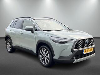 toyota-corolla-cross-hybrid-200-sty