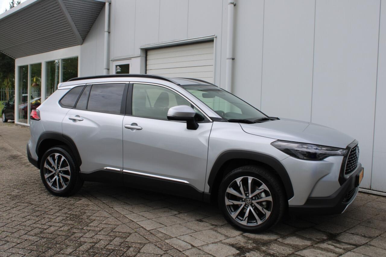 Toyota COROLLA Cross Hybrid 140 Style