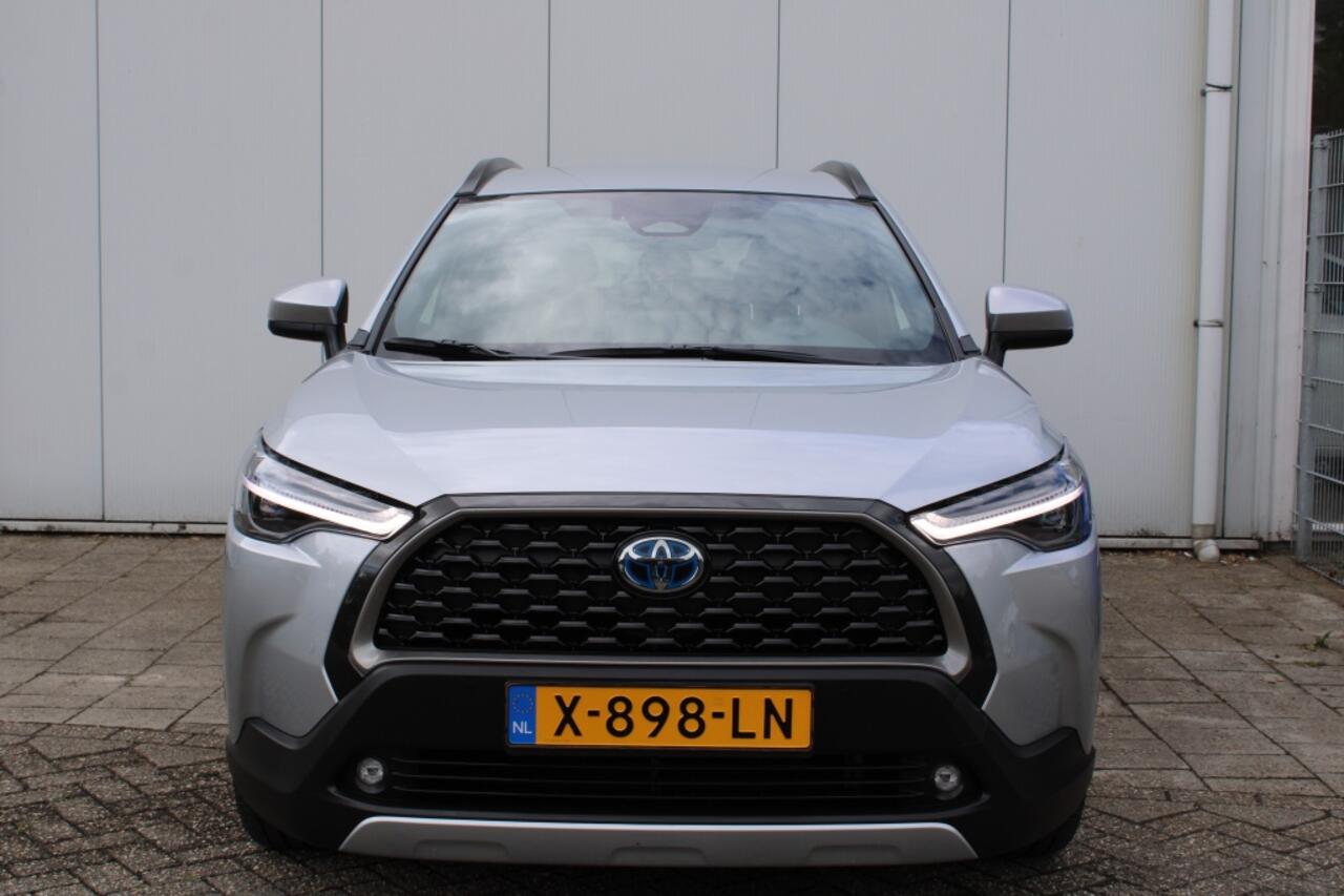 Toyota COROLLA Cross Hybrid 140 Style
