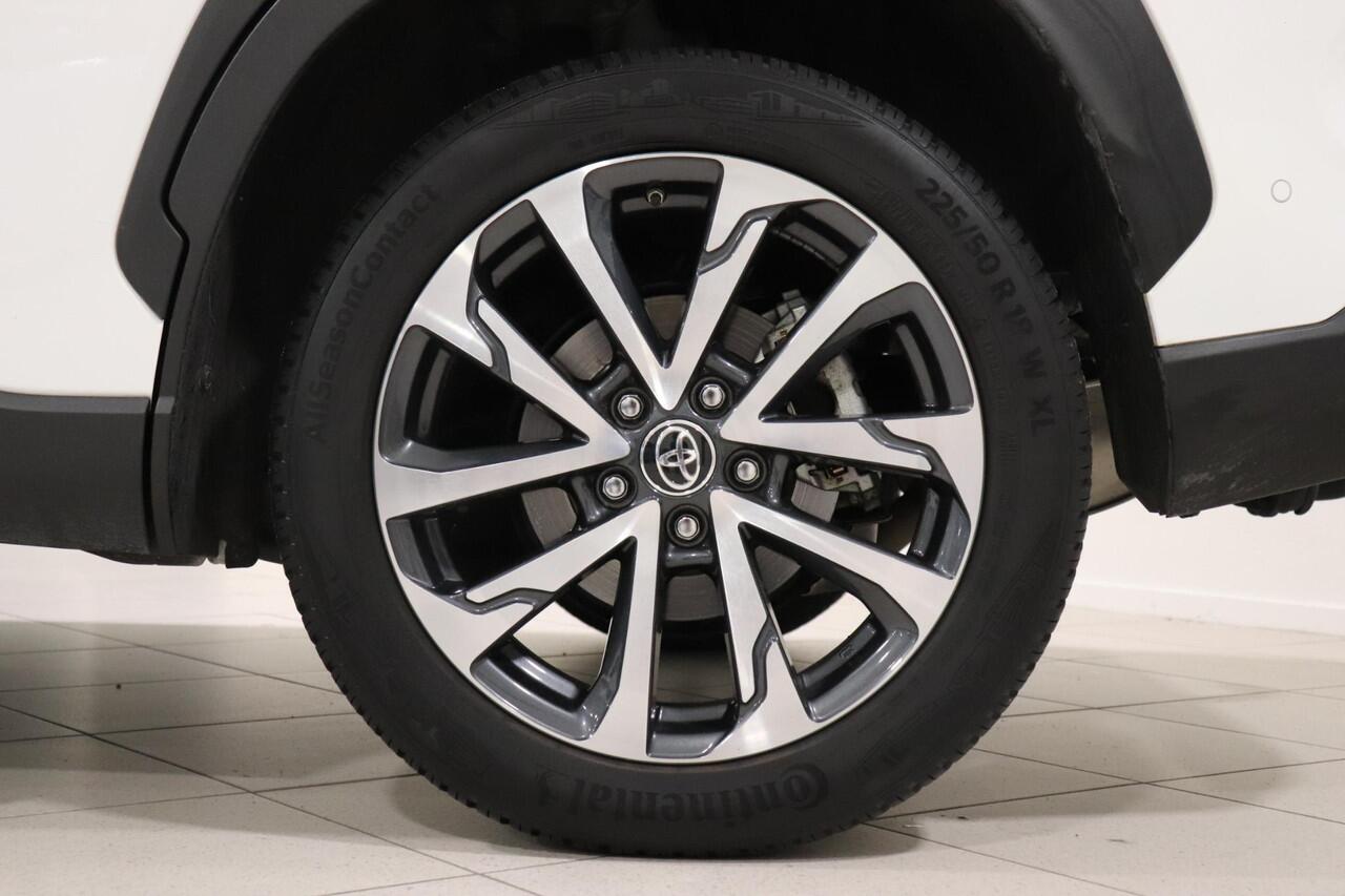 Toyota COROLLA Cross 2.0 High Power Hybrid Launch Edition, Navigatie, Cruise Control, Climate Control, BSM, JBL, Apple Carplay / Android Auto, Stuur en Stoelverwarming, Parkeersensoren