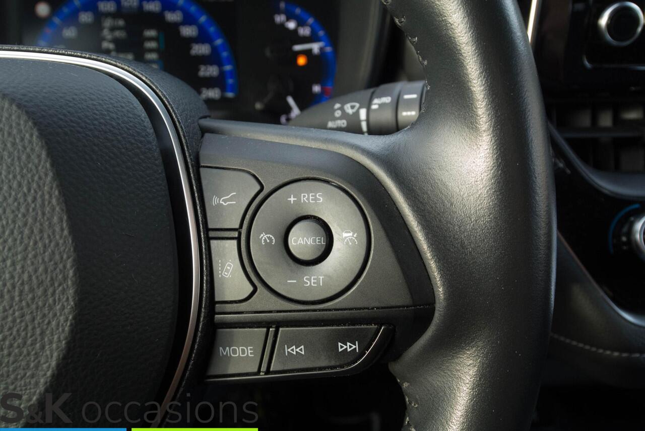 Toyota COROLLA Hybrid 140 Business