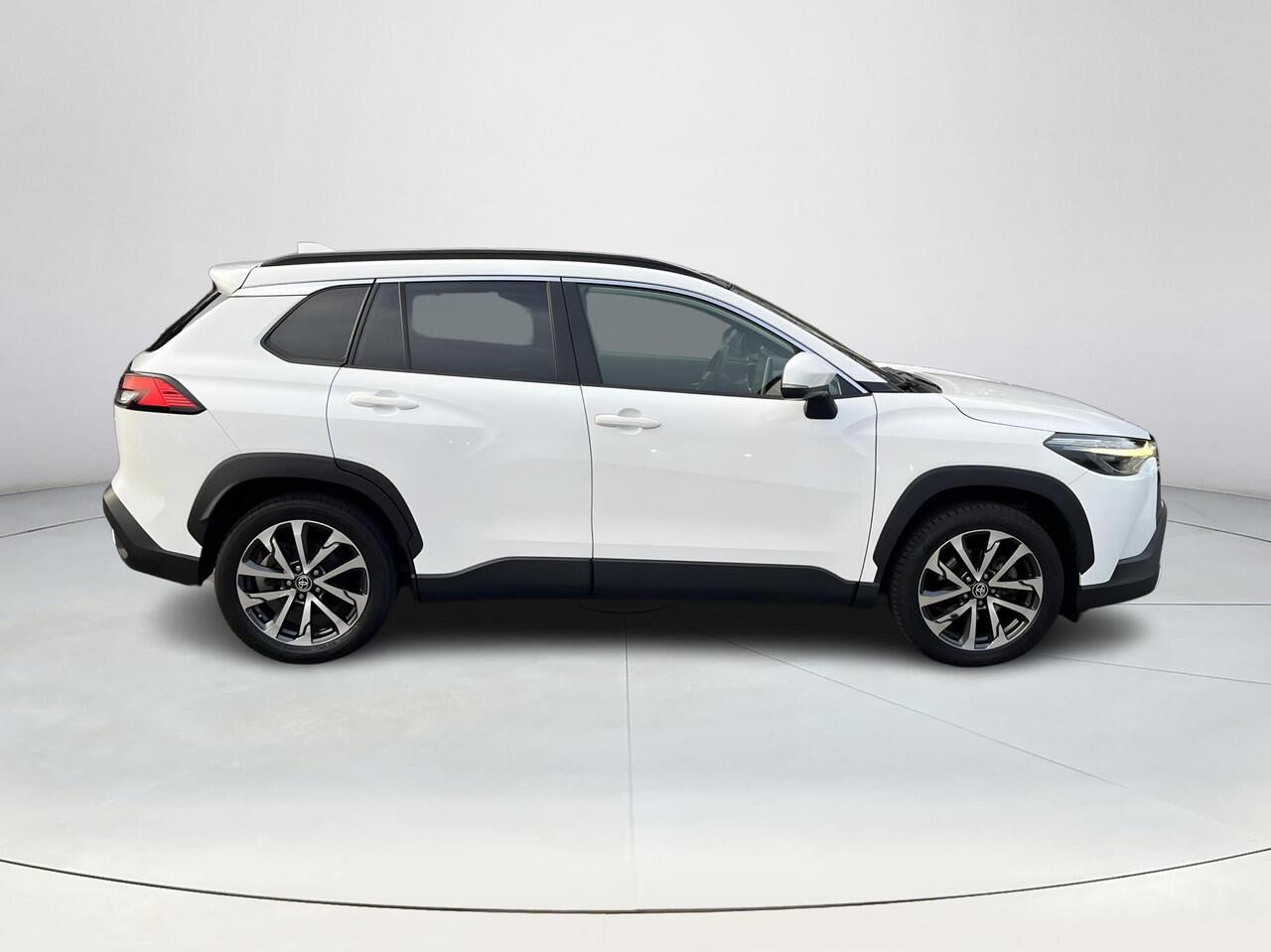 Toyota COROLLA Cross Hybrid 200 Style | Navigatie | Apple CarPlay/Android auto | Panoramadak | Trekhaak | Achteruitrijcamera