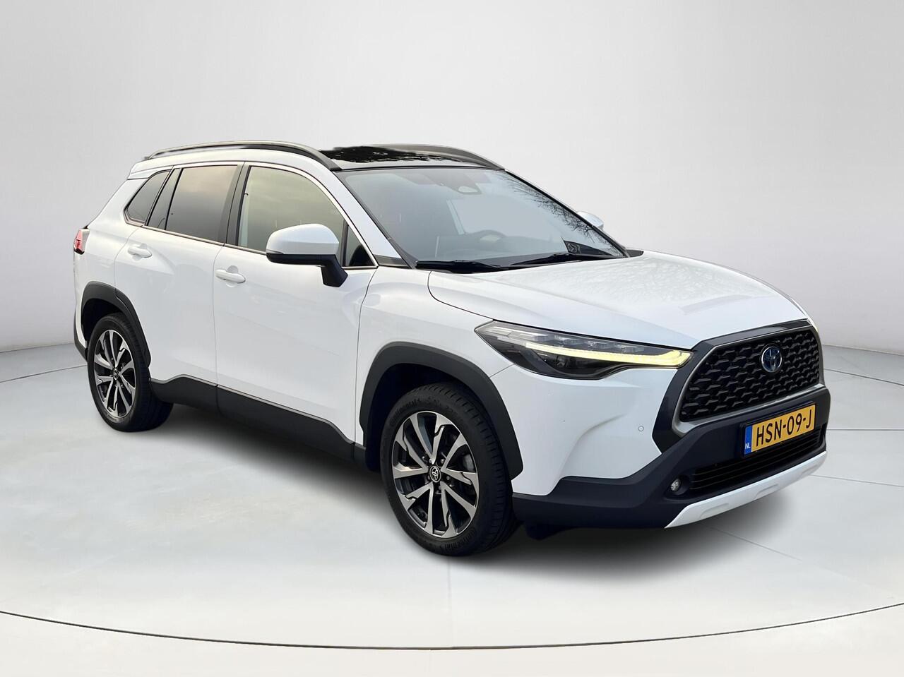 Toyota COROLLA Cross Hybrid 200 Style | Navigatie | Apple CarPlay/Android auto | Panoramadak | Trekhaak | Achteruitrijcamera