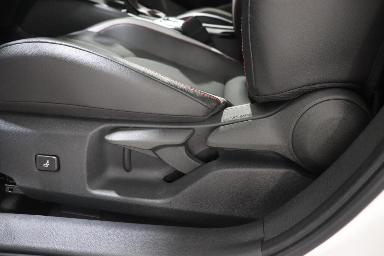 Toyota COROLLA Touring Sports 1.8 Hybrid GR-Sport, Stoelverwaming, Draadloos laden, Apple Carplay / Android Auto, Camera!