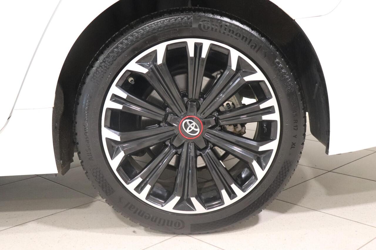 Toyota COROLLA Touring Sports 1.8 Hybrid GR-Sport, Stoelverwaming, Draadloos laden, Apple Carplay / Android Auto, Camera!