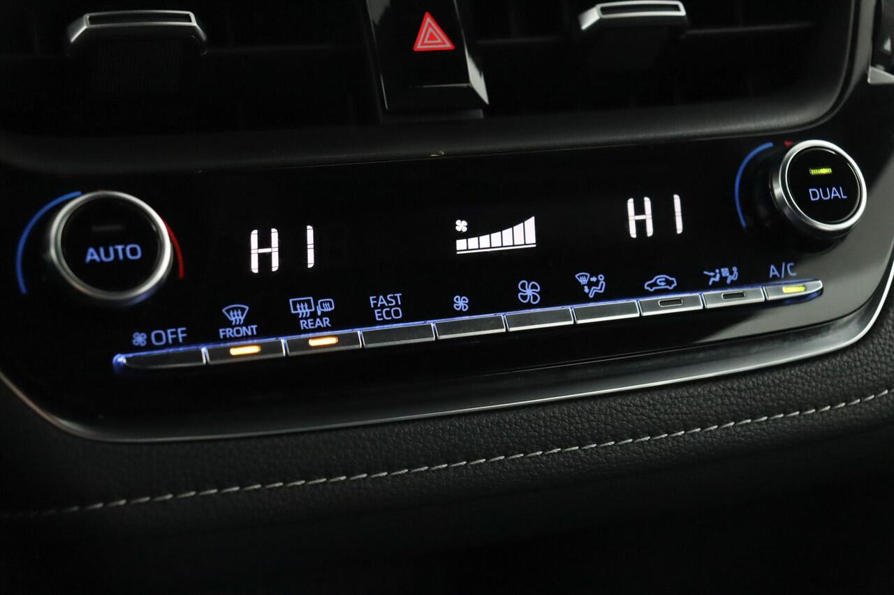 Toyota COROLLA Touring Sports 1.8 Hybrid Active | Apple Carplay/Android Auto | Parkeercamera |