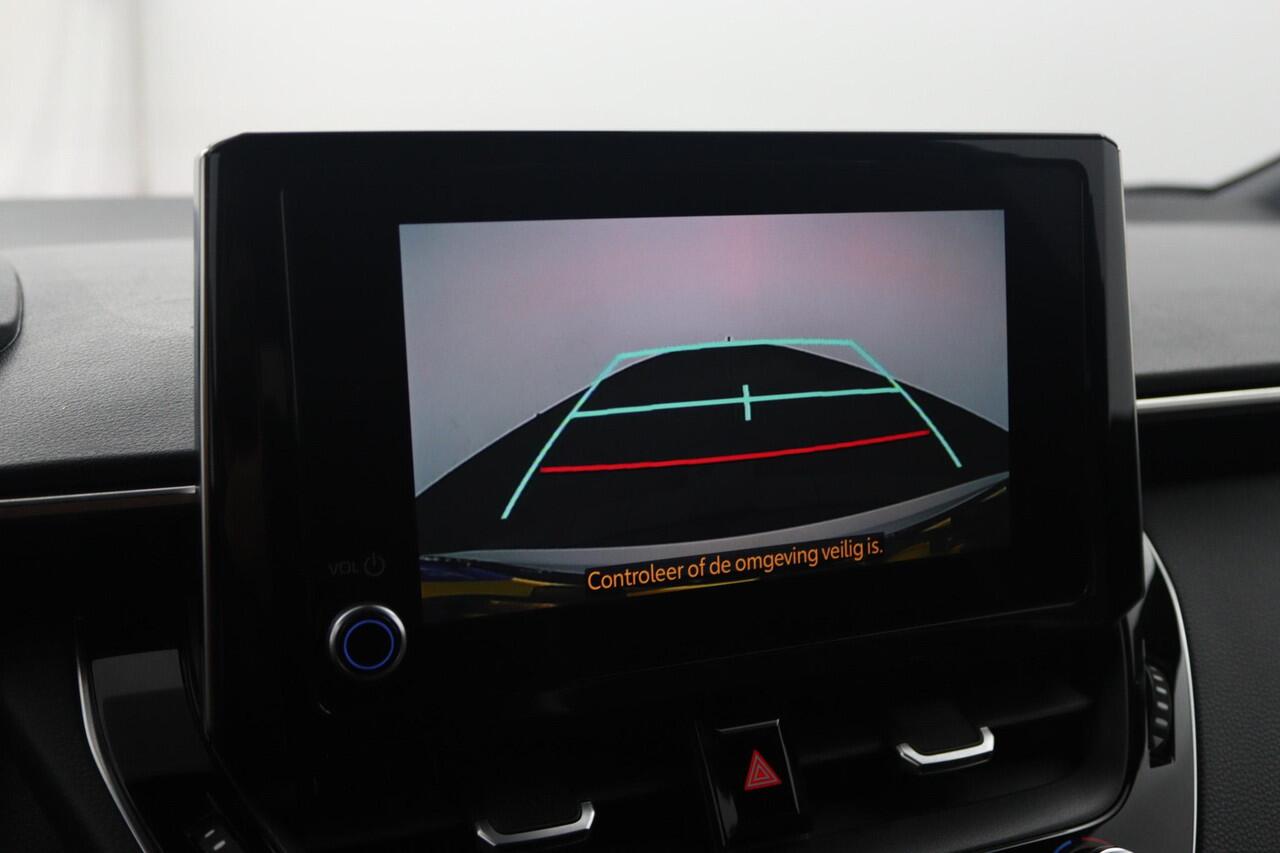 Toyota COROLLA Touring Sports 1.8 Hybrid GR-Sport | Trekhaak | Bi-tone | Stoelverwarming | Navigatie |