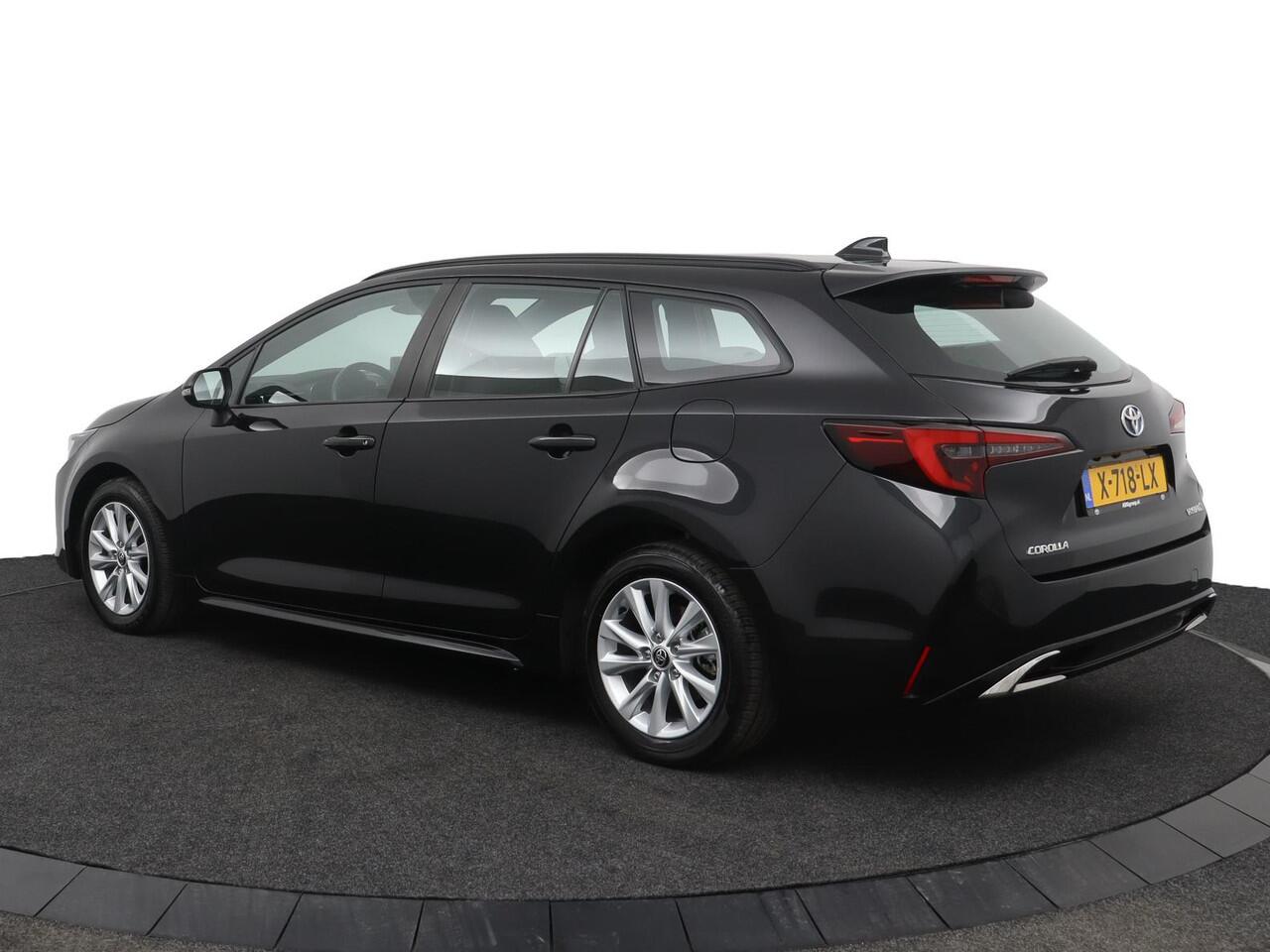 Toyota COROLLA Touring Sports Hybrid 140 | Apple carplay & Android auto | Climate control | Cruise control |