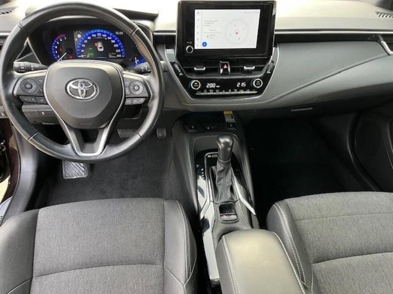 Toyota COROLLA Touring Sports 1.8 Hybrid Business Plus | Navigatie | Stoelverwarming | Carplay | LED koplampen | Keyless entry |