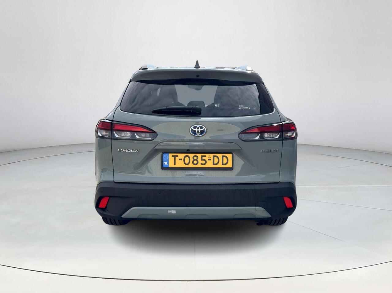 Toyota COROLLA Cross 2.0 High Power Hybrid First Edition **STOELVERWARMING/ DODEHOEK DETECTIE/ ELEKTRONISCHE ACHTERKLEP**