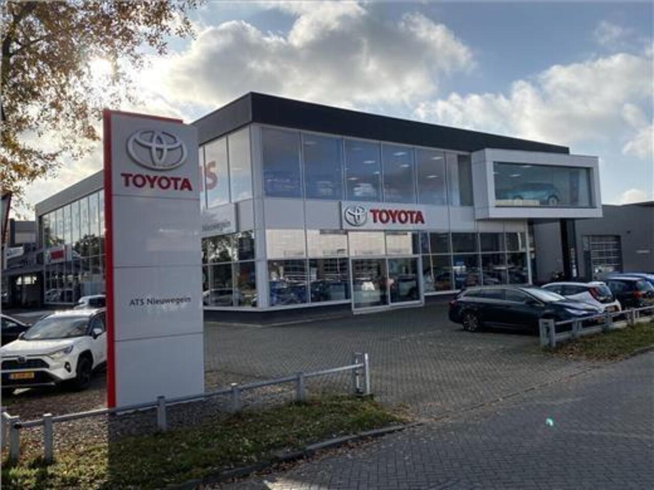 Toyota COROLLA Cross Hybrid 140 Style | Nieuw | Private Lease vanaf ¤583,- | Prijs rijklaar