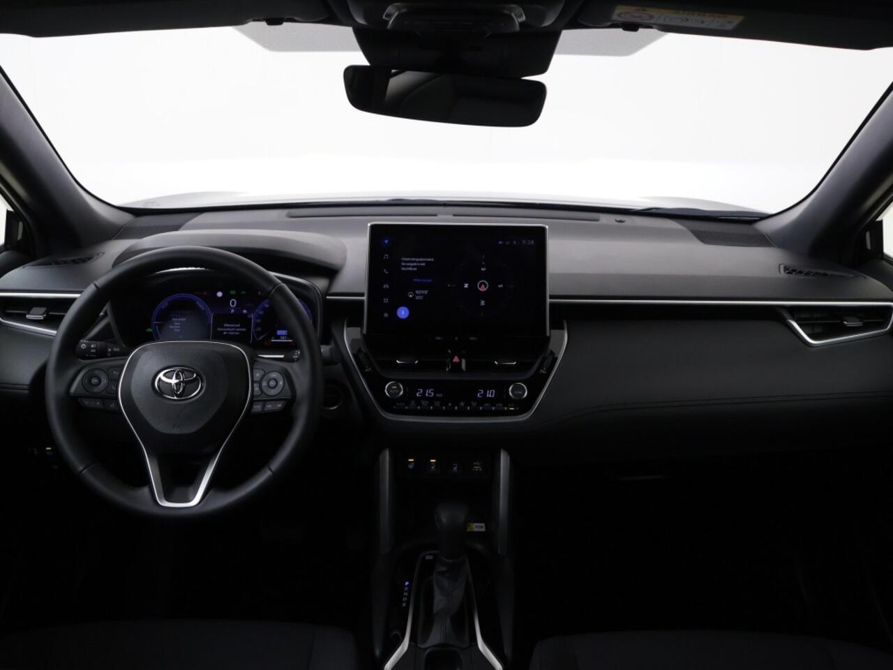 Toyota COROLLA Hybrid 200PK Style Carplay Winterpack Camera