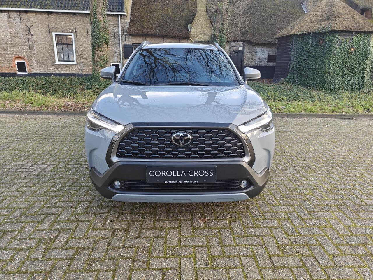 Toyota COROLLA 1.8 Hybrid Team D Stuur/Stoel verwarming