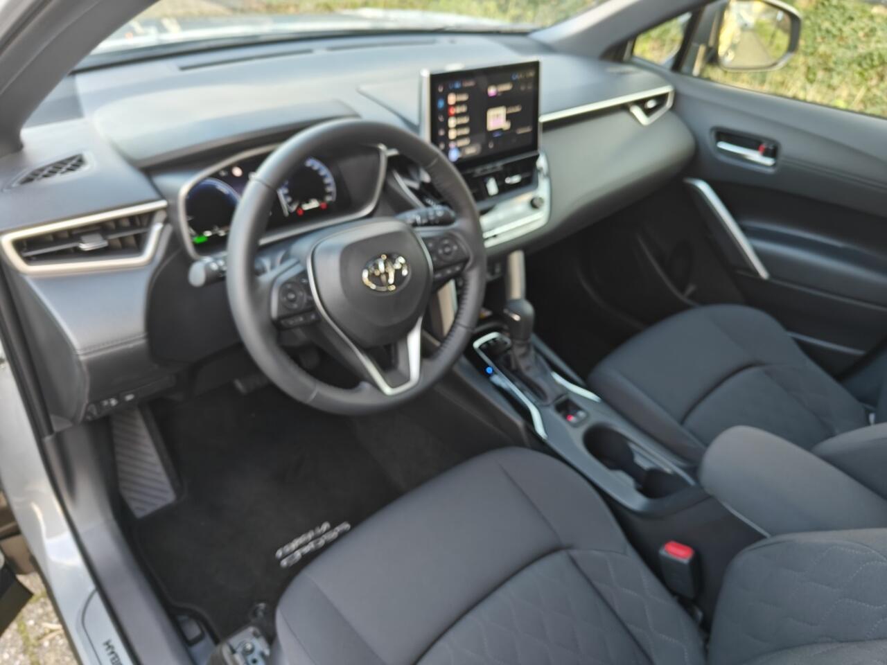 Toyota COROLLA 1.8 Hybrid Team D Stuur/Stoel verwarming