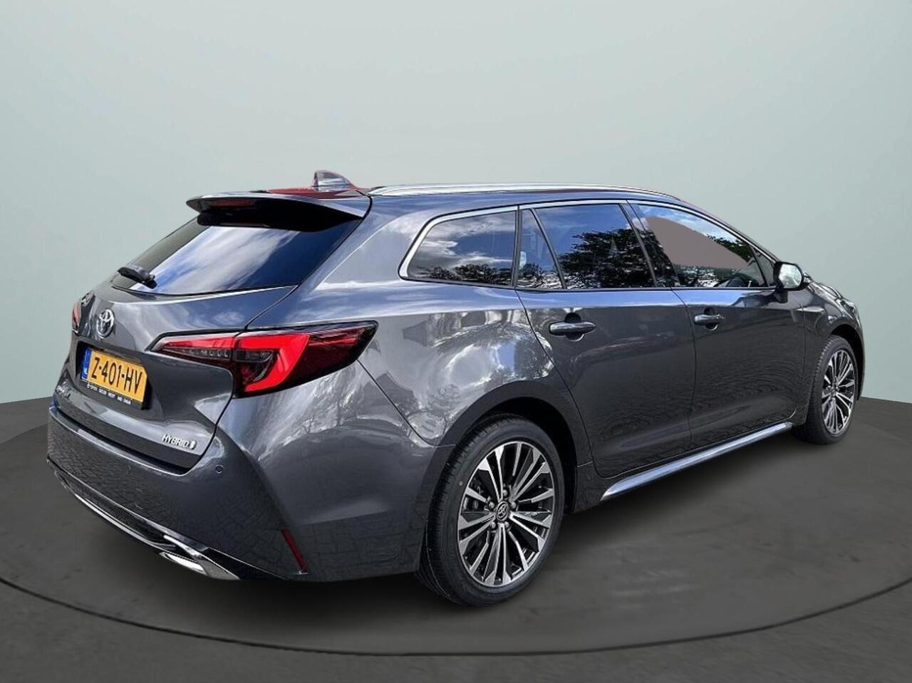 Toyota COROLLA Touring Sports 1.8 Hybrid First Edition