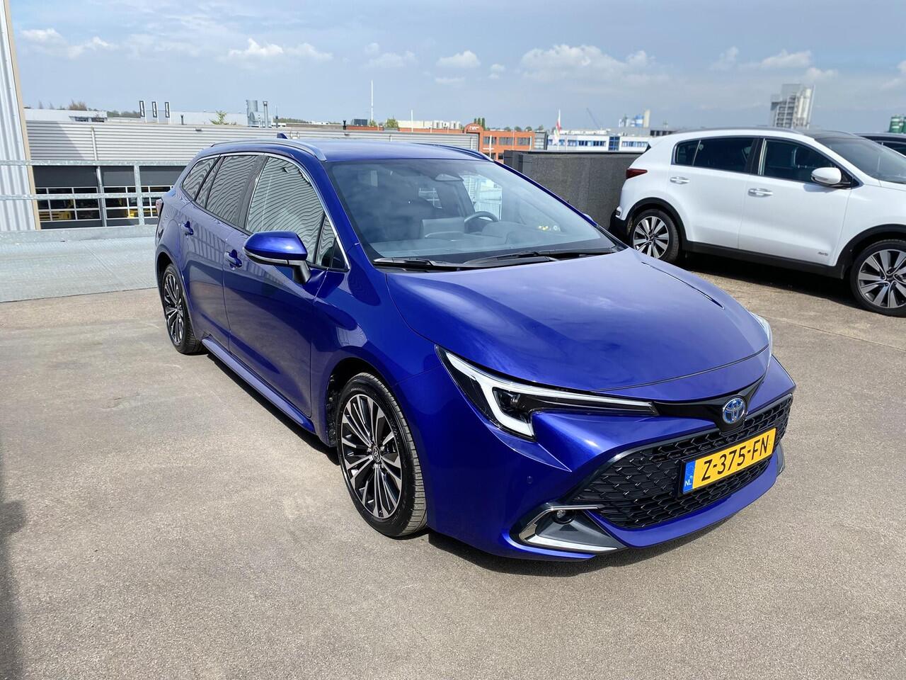 Toyota COROLLA Touring Sports Hybrid 140 Dynamic | Apple Carplay/Android Auto, Adaptive cruise control, USB-C poorten, Stoelverwarming, Achteruitrijcamera, Parkeersensoren v&a, Keyless