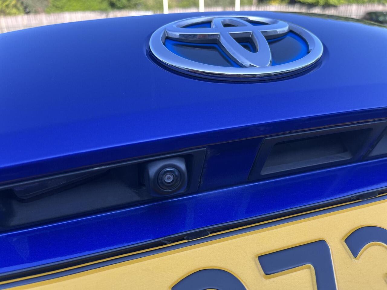 Toyota COROLLA Touring Sports Hybrid 140 Dynamic | Navigatie | Apple CarPlay/Android auto | Achteruitrijcamera | Elektrisch achterklep