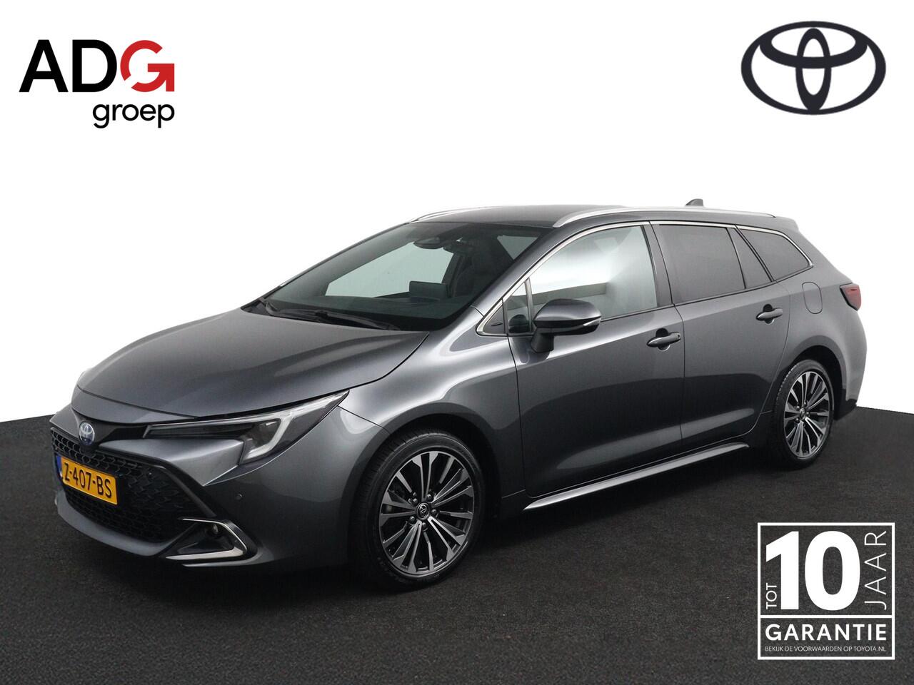 Toyota COROLLA Touring Sports Hybrid 140 Dynamic | Demo Voordeel | Zeer complete Uitvoering | Parkeersensoren Rondom | Stoelverwarming | Elektrisch bedienbare achterklep |