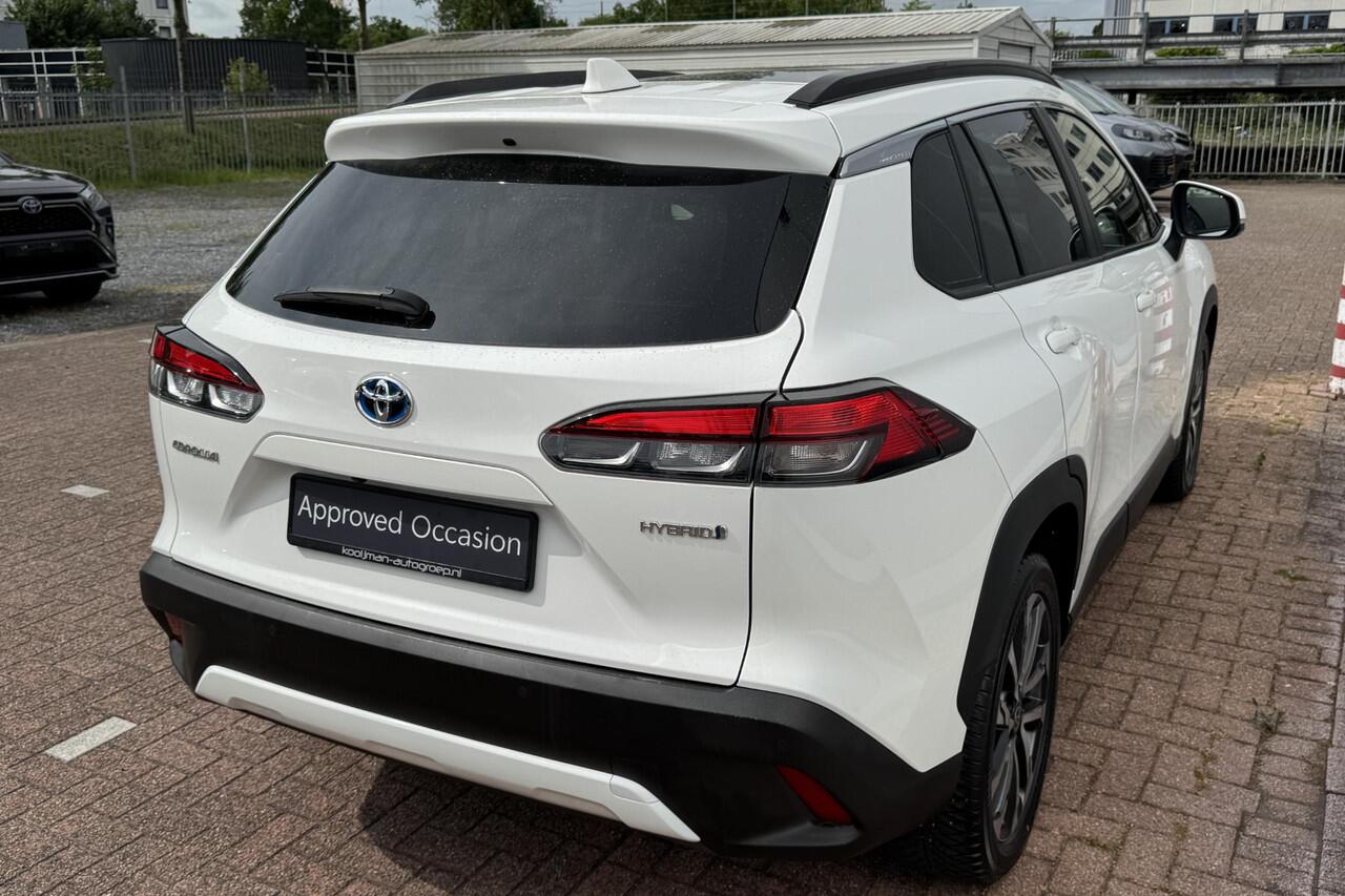 Toyota COROLLA Cross 1.8 Hybrid Executive Edition Panoramadak, Dodehoekdetectie, Parkeersensoren voor + achter, Elektrische achterklep, Led, Navi, Garantie t/m 2034!