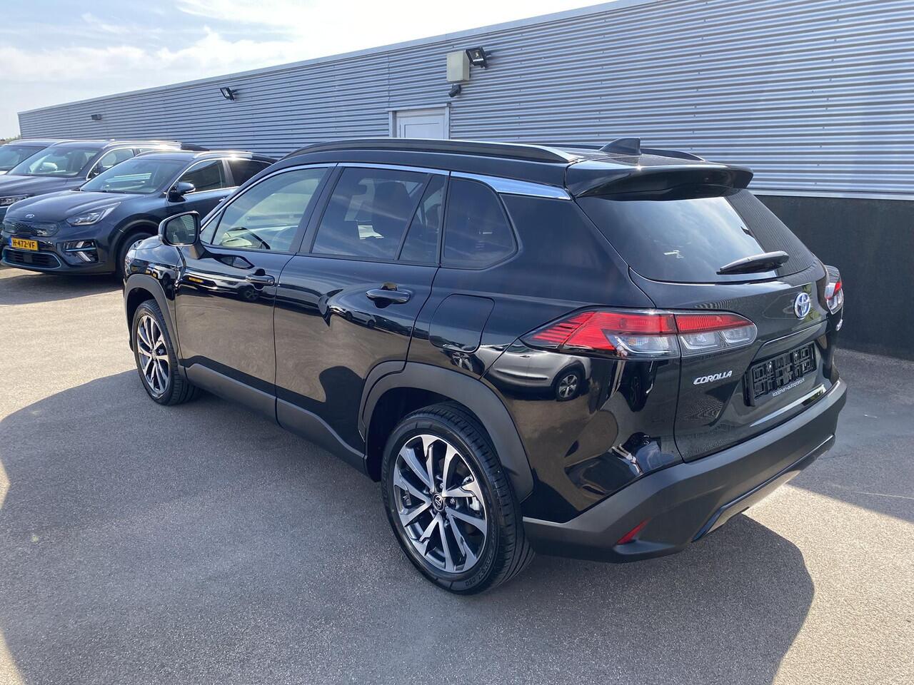 Toyota COROLLA Cross Hybrid 200 Dynamic edition Navigatie, Elektrische achterklep, LED, LMV,