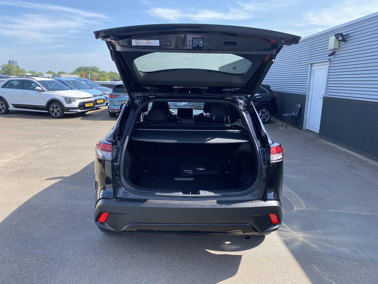 Toyota COROLLA Cross Hybrid 200 Dynamic edition Navigatie, Elektrische achterklep, LED, LMV,