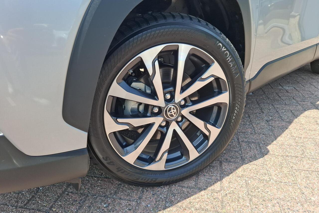 Toyota COROLLA Cross Hybrid 200 Executive edition Panoramadak, Dodehoekdetectie, Parkeersensoren voor + achter, Elektrische achterklep, Led, Navi, Garantie t/m 2034!
