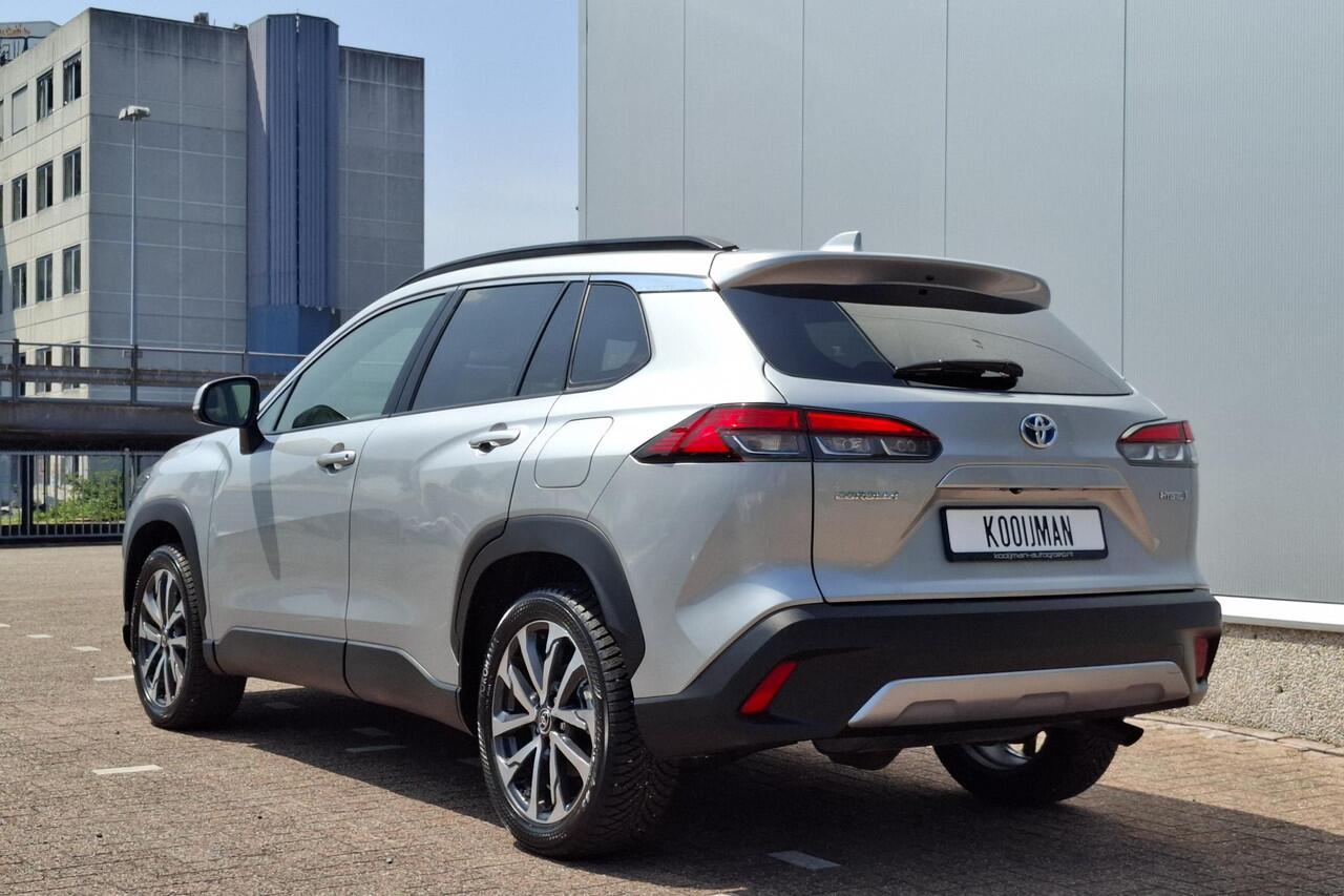 Toyota COROLLA Cross Hybrid 200 Executive edition Panoramadak, Dodehoekdetectie, Parkeersensoren voor + achter, Elektrische achterklep, Led, Navi, Garantie t/m 2034!