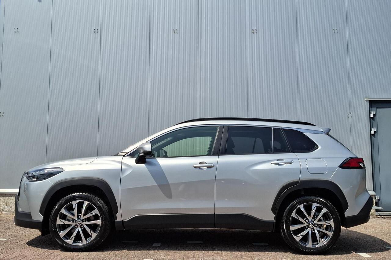 Toyota COROLLA Cross Hybrid 200 Executive edition Panoramadak, Dodehoekdetectie, Parkeersensoren voor + achter, Elektrische achterklep, Led, Navi, Garantie t/m 2034!