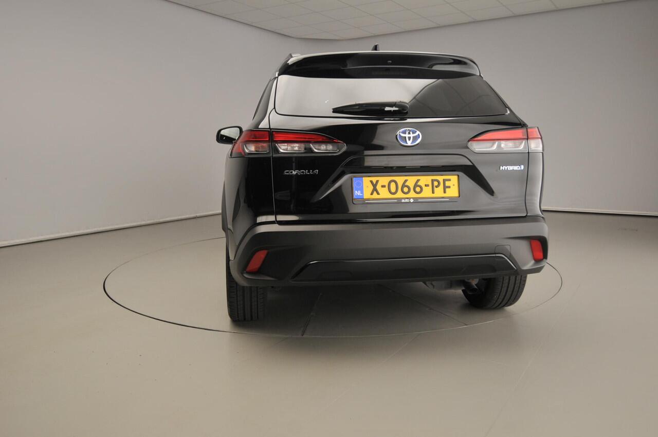 Toyota COROLLA Cross Hybrid 140 Dynamic | Camera | Navigatie | Parkeersensoren
