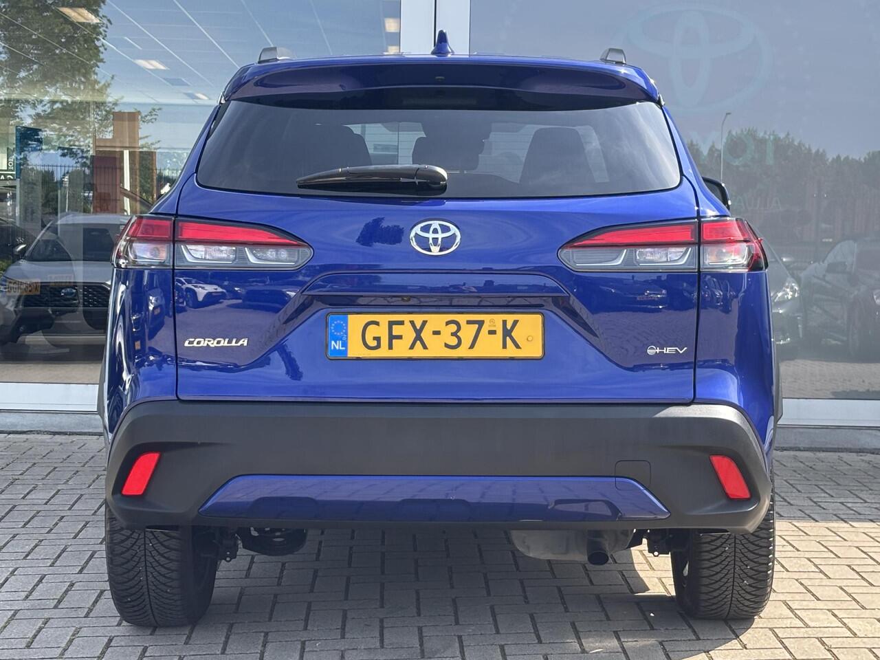 Toyota COROLLA Cross Hybrid 140 Dynamic | All season banden | Navigatie | Apple Carplay/Android auto | 1ste eigenaar | Toyota garantie tot 2034!