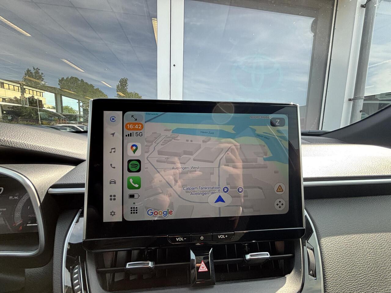 Toyota COROLLA Cross Hybrid 140 Dynamic | All season banden | Navigatie | Apple Carplay/Android auto | 1ste eigenaar | Toyota garantie tot 2034!