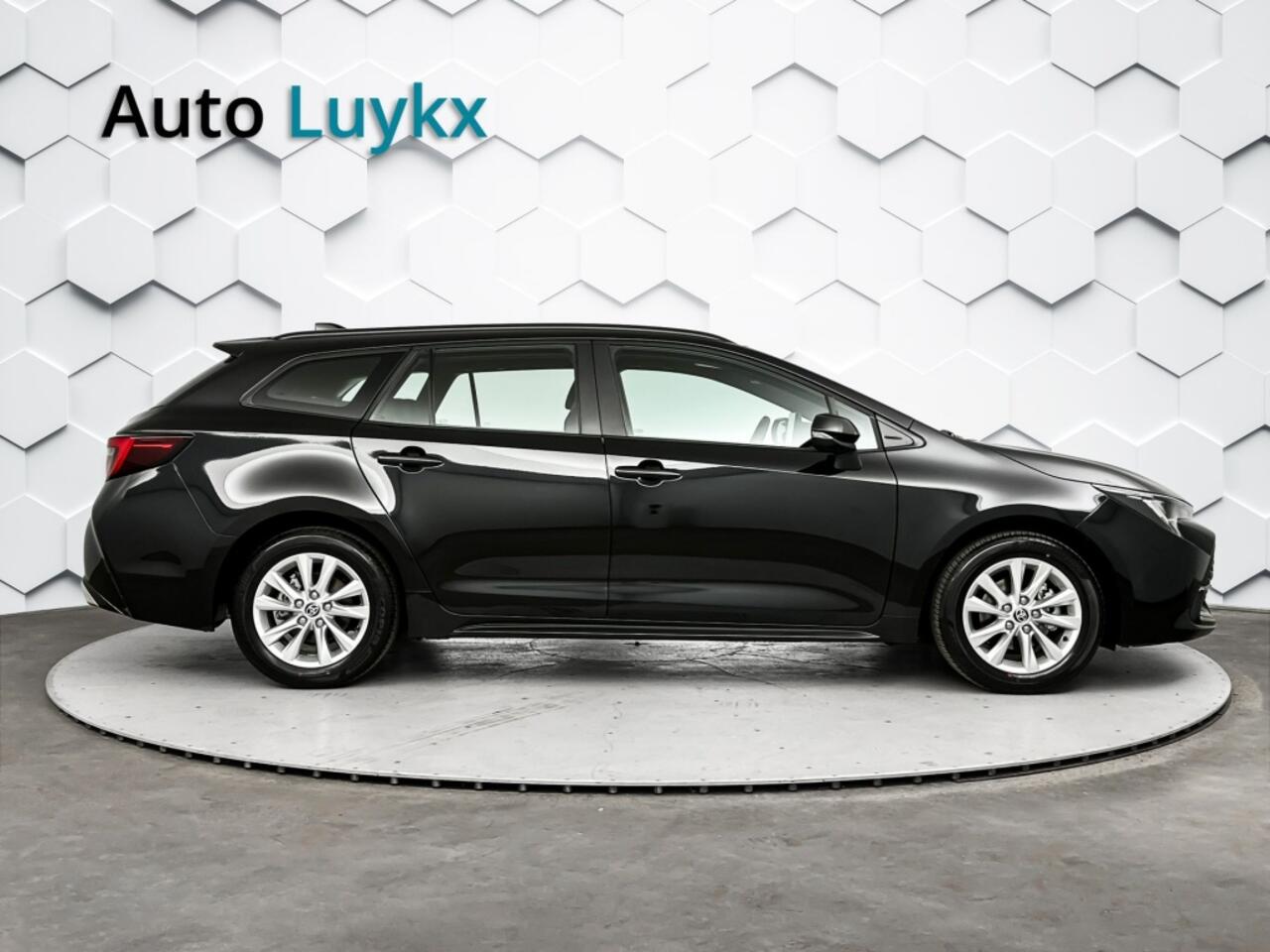 Toyota COROLLA Hybrid 140 Active | Stoel + Stuur Verwarmd | Adaptieve Cruise Control | Parkeercamera