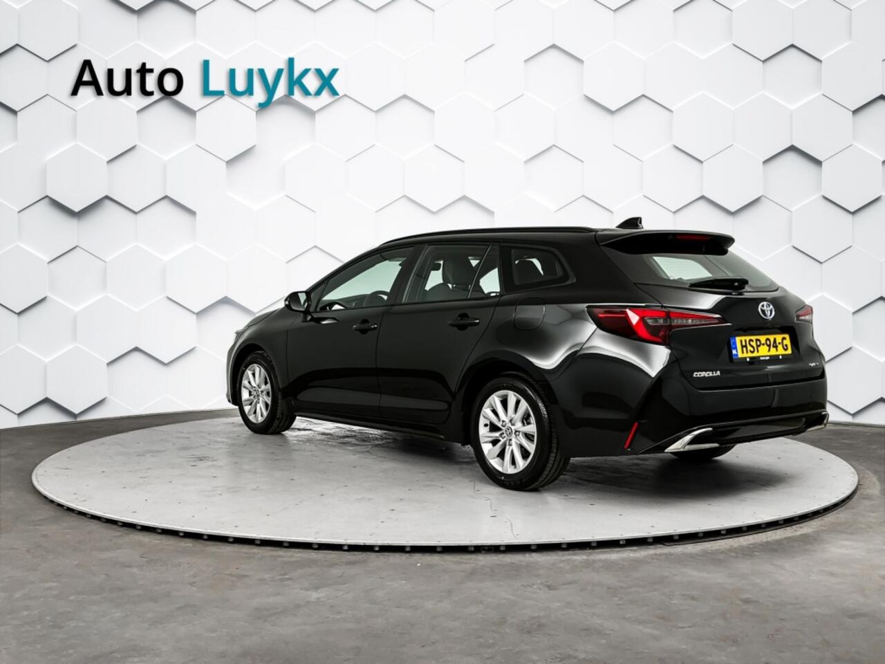 Toyota COROLLA Hybrid 140 Active | Stoel + Stuur Verwarmd | Adaptieve Cruise Control | Parkeercamera