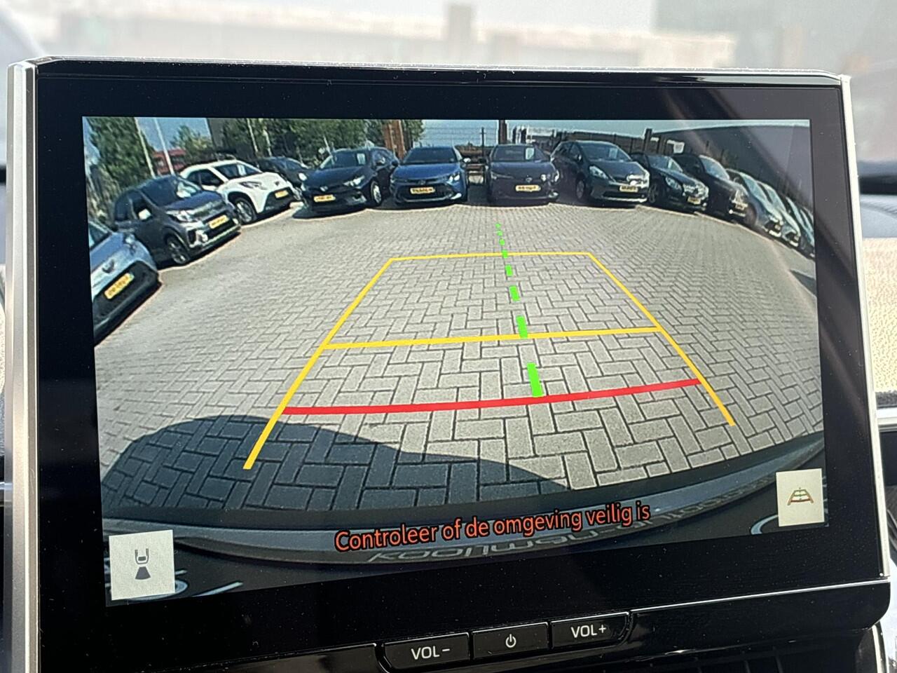 Toyota COROLLA Cross Hybrid 140 Style | Slechts 10.000km! | Navigatie | Camera | Apple Carplay/Android auto | Toyota garantie tot 2034!