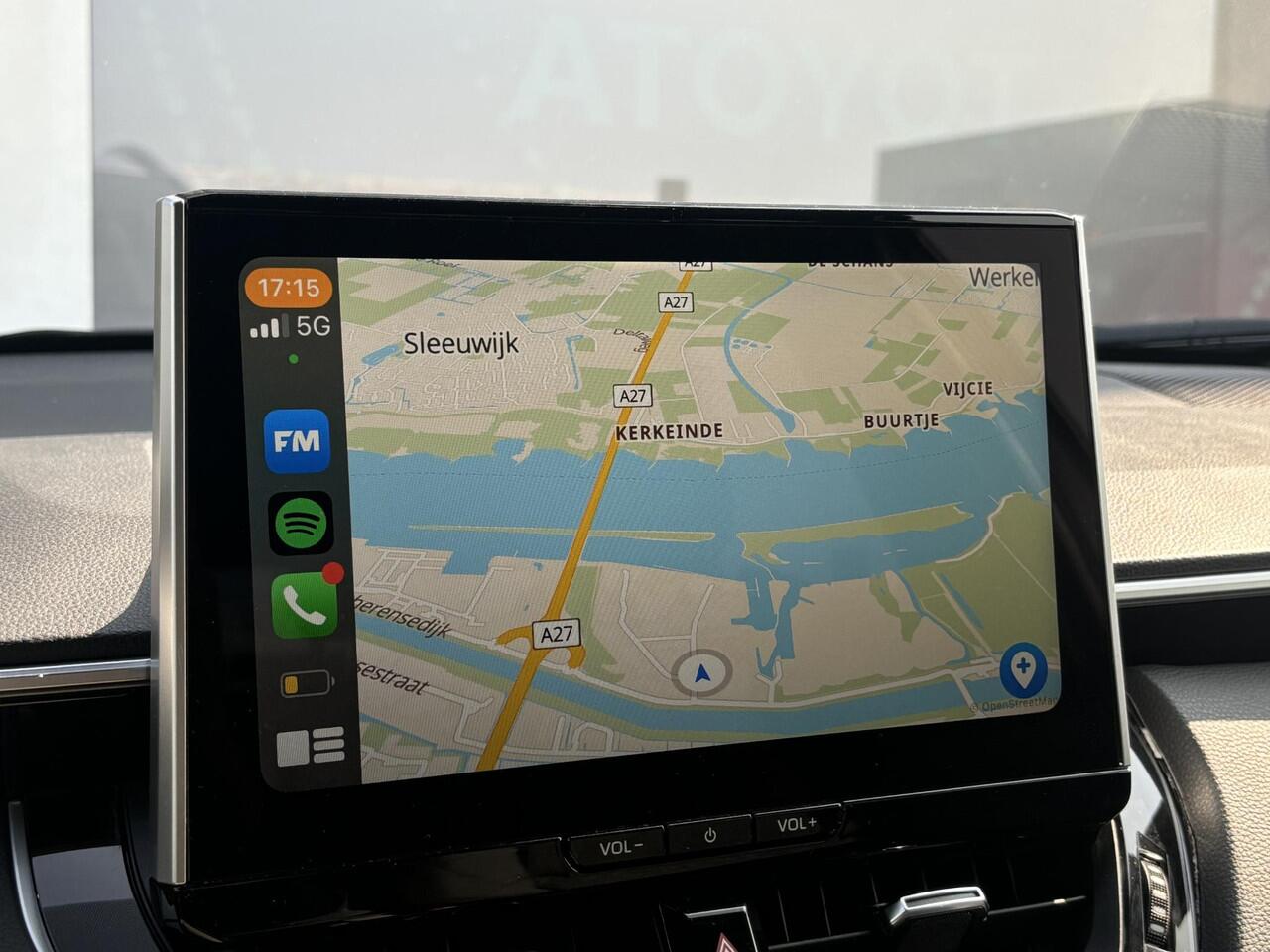 Toyota COROLLA Cross Hybrid 140 Style | Slechts 10.000km! | Navigatie | Camera | Apple Carplay/Android auto | Toyota garantie tot 2034!