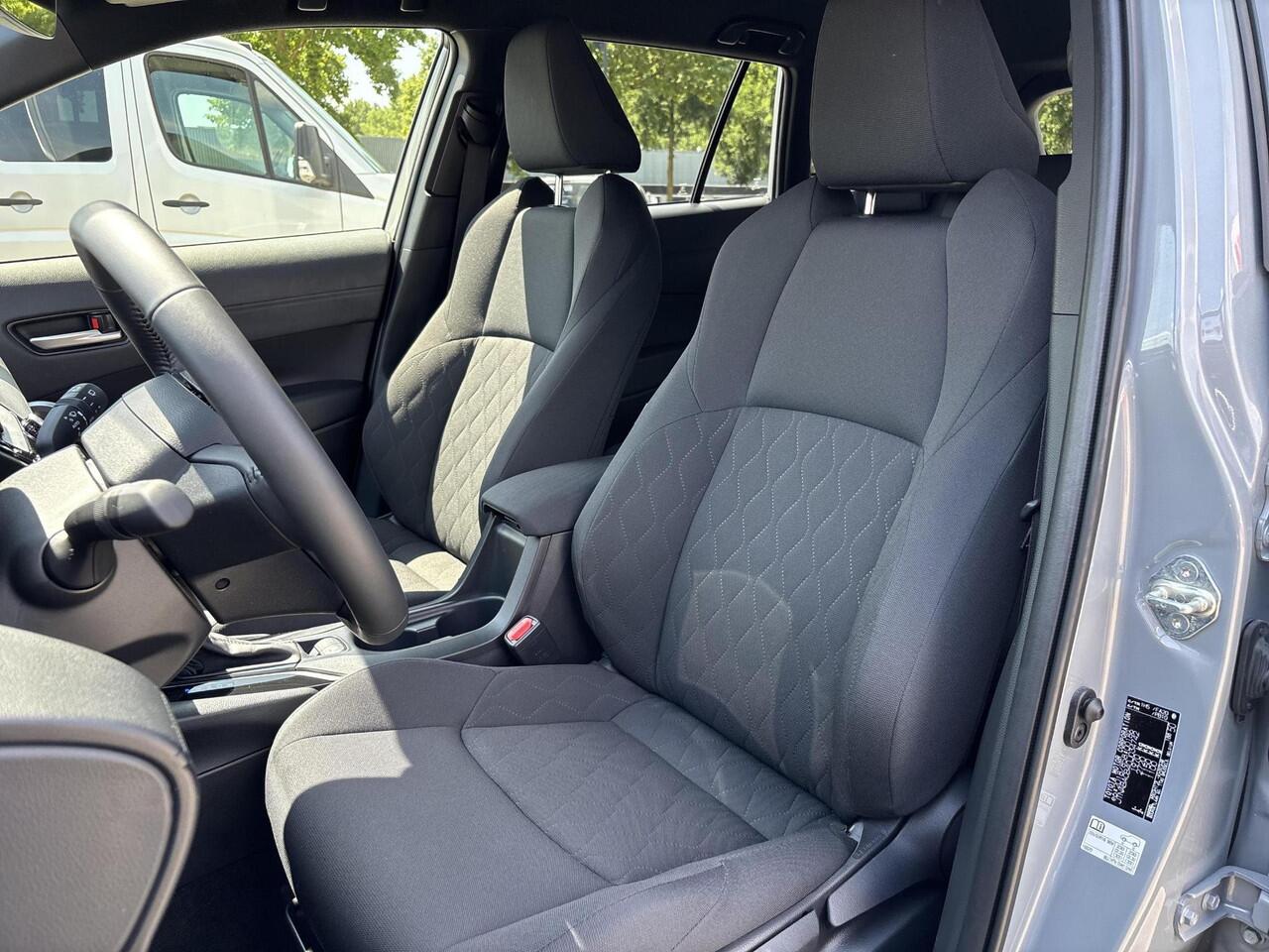 Toyota COROLLA Cross Hybrid 200 Style | All-in prijs | Automaat | Stoelverwarming