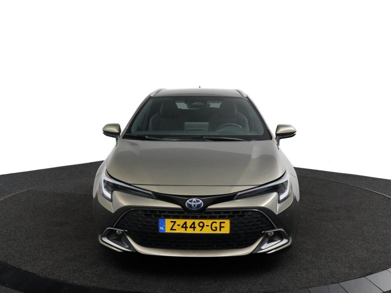 Toyota COROLLA Touring Sports Hybrid 140 Dynamic | Parkeersensoren Rondom | Grootscherm Navigatie | Digital Cockpit | Led Verlichting |