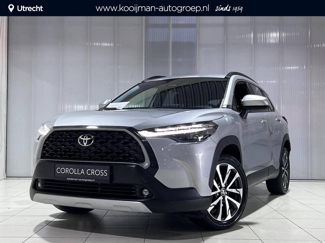 Toyota COROLLA Cross Hybrid 140 Dynamic Adaptieve cruise control, navigatie Apple CarPlay/Android Auto, draadloze telefoonlader, keyless, Elektrische achterklep