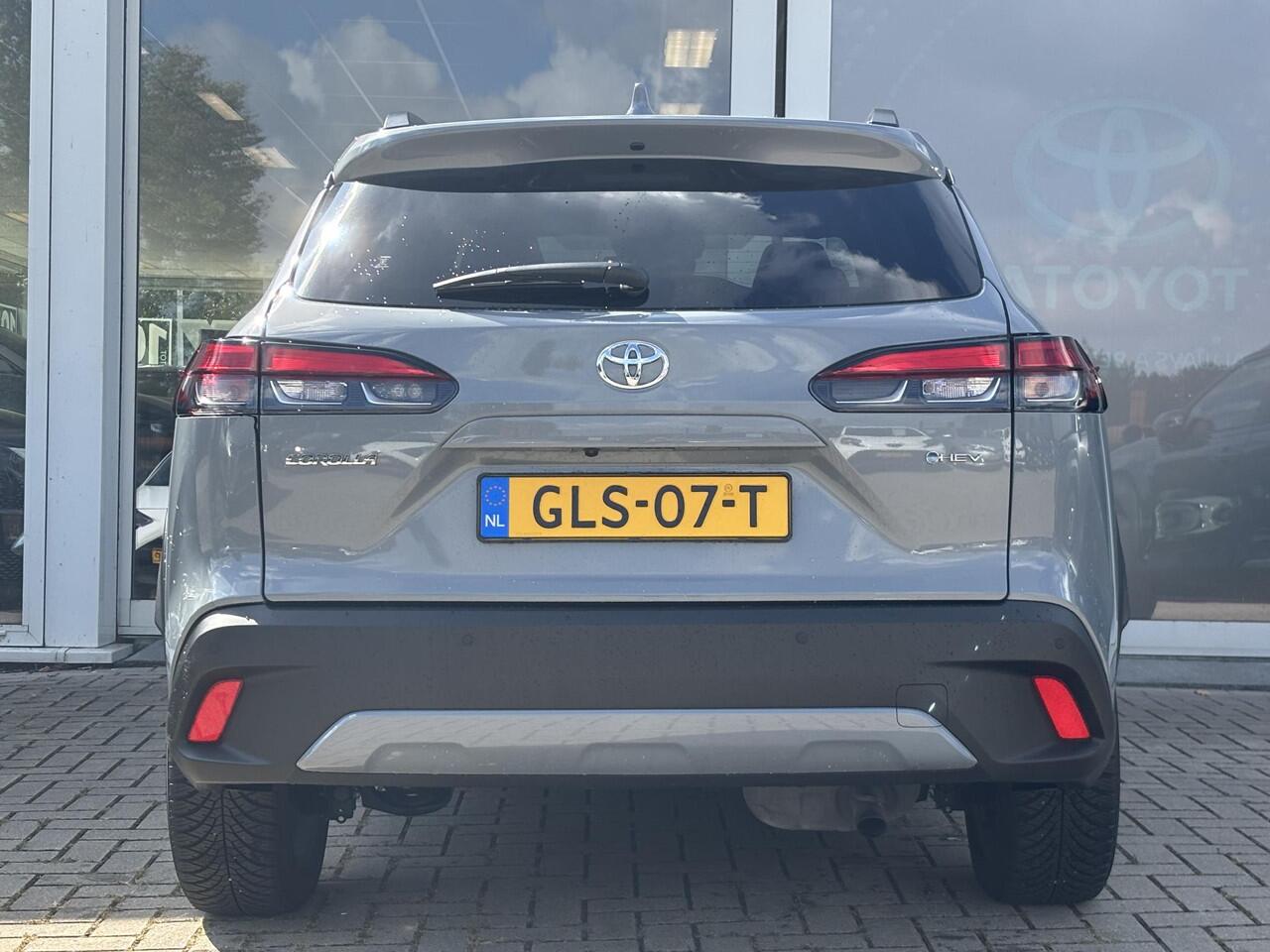 Toyota COROLLA Cross Hybrid 140 Style | All season banden | Navigatie | Apple Carplay/Android auto | 1ste eigenaar | Toyota garantie tot 2034!