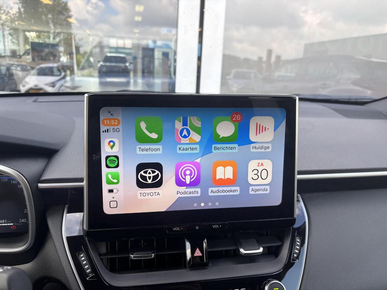 Toyota COROLLA Cross Hybrid 140 Style | All season banden | Navigatie | Apple Carplay/Android auto | 1ste eigenaar | Toyota garantie tot 2034!