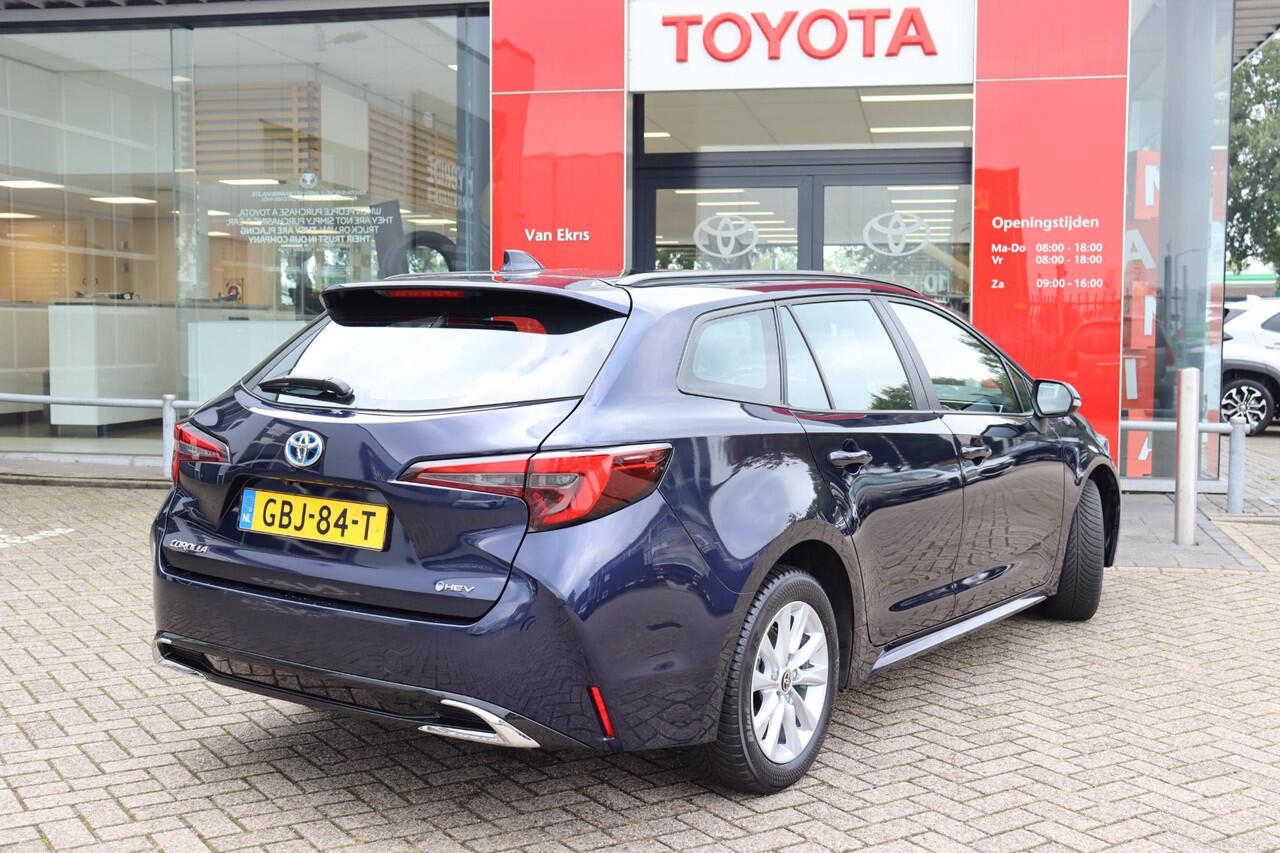 Toyota COROLLA Touring Sports Hybrid 140 Active, Navi , All Season banden