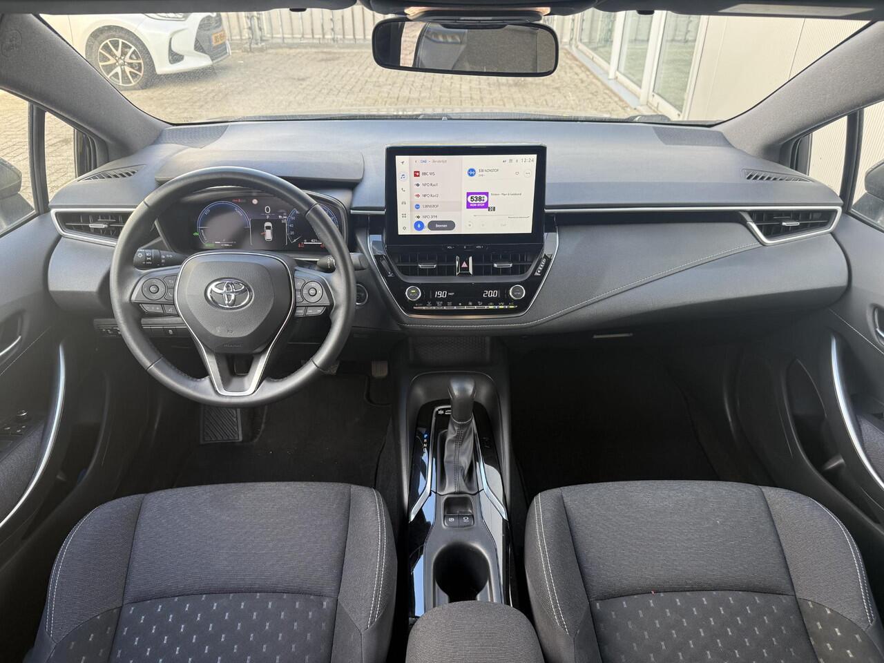 Toyota COROLLA Touring Sports Hybrid 140 Active **AIRCO/ BLUETOOTH/ ADAPTIEF CRUISE CONTROL/ AUTOMATISCHE DIMLICHTEN/ GARANTIE**