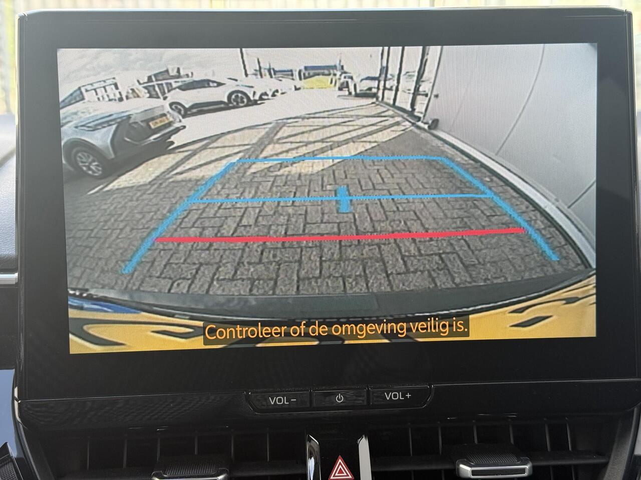 Toyota COROLLA Touring Sports Hybrid 140 Active **AIRCO/ BLUETOOTH/ ADAPTIEF CRUISE CONTROL/ AUTOMATISCHE DIMLICHTEN/ GARANTIE**